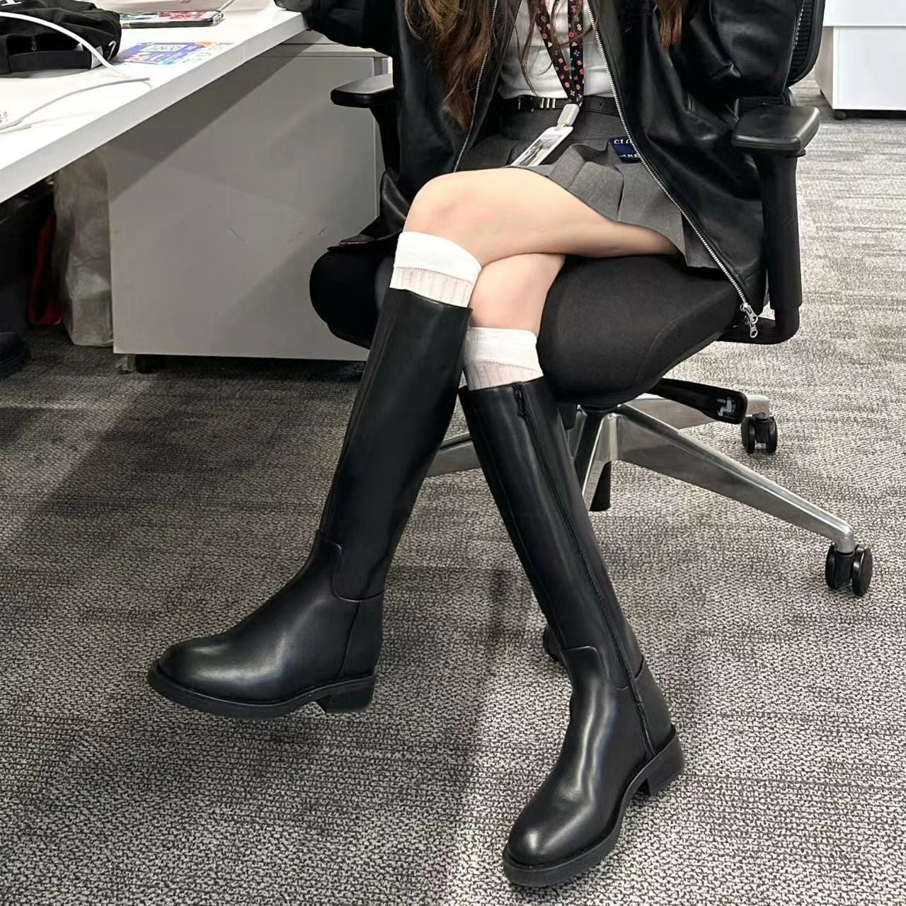 Round Toe Side Zipper Fleece-lined Long Biker Boots Women's Autumn And Winter